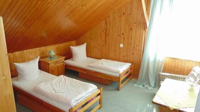 Agrohotelik-Gospodarstwo Agroturystyczne ムロンゴヴォ エクステリア 写真
